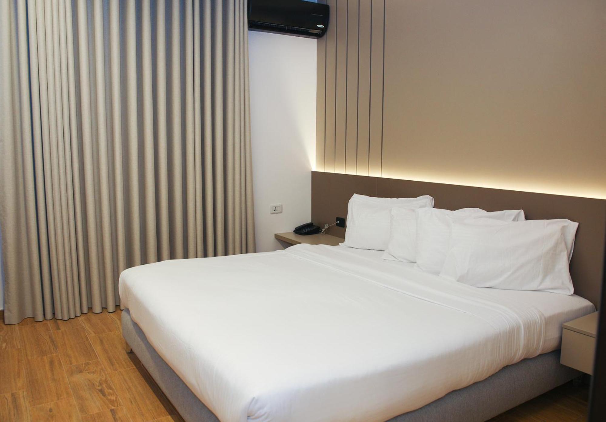 Spark Plaza Hotel アンマン エクステリア 写真